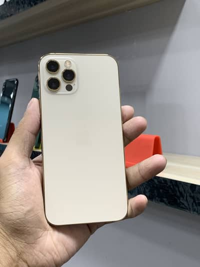 Apple iPhone 12 Pro / 03199954461