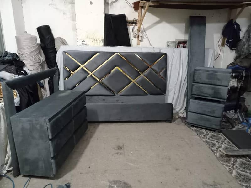 King size bed 4