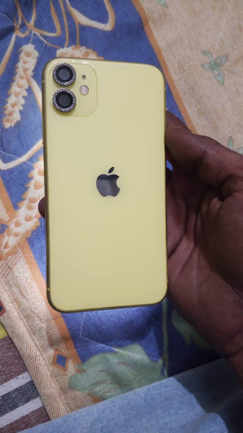 Apple iPhone 11 0