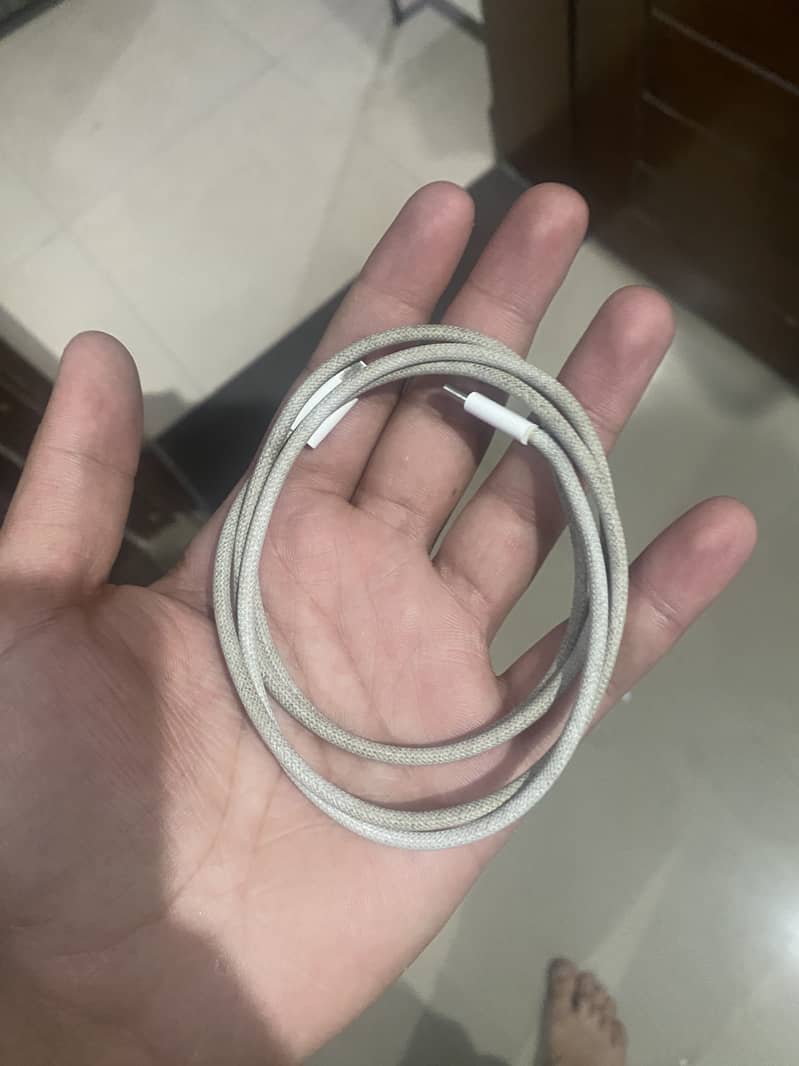 16pro max original cable 0