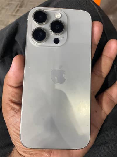 Apple iPhone 15 Pro