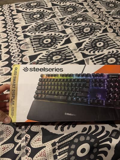 Steel series apex 5 and mouse rival 5