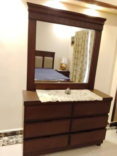 Bed Set With 10 Inch Mattress