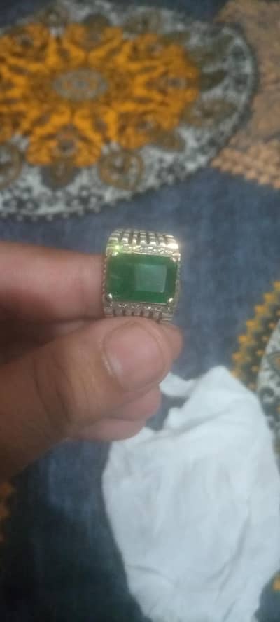 6 carat sawat zamurd in silver ring for sale