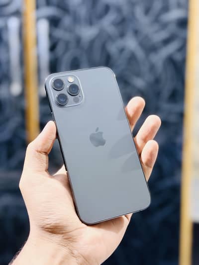 Apple iPhone 12 Pro