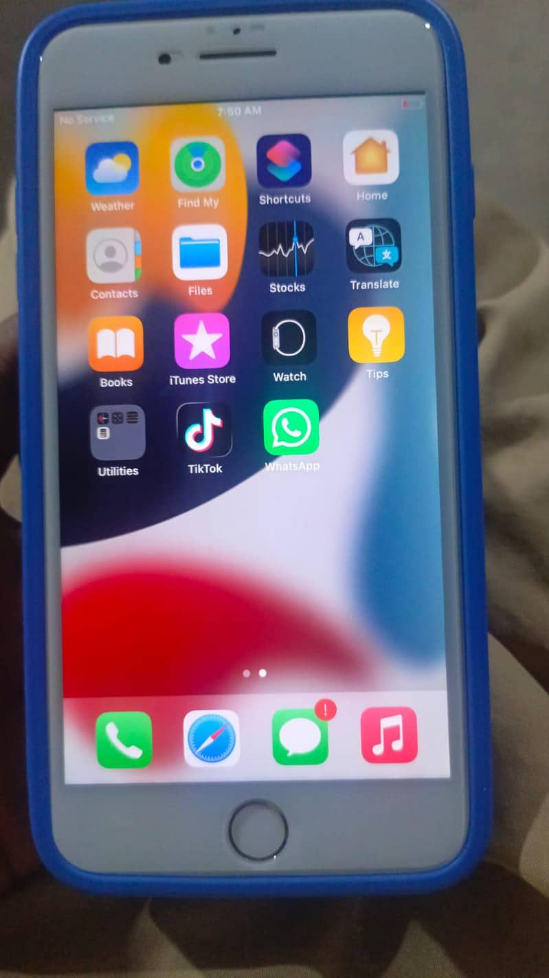 Apple iPhone 7 Plus 1