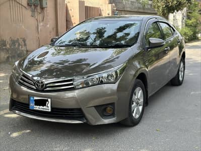 Toyota Corolla Altis 1.6 Automatic 2015