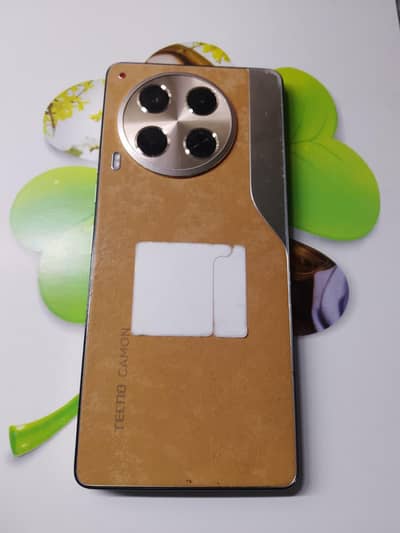 Tecno CAMON 30