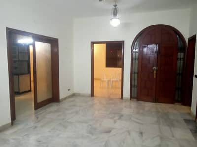 Graund Portion 2 Bedrooms For Rent