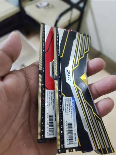 Warhawk Black & Red Sync DDR4 RAM 8-8GB RGB