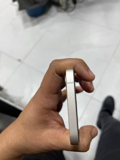 iPhone 12 pta ( Read Discriptions)