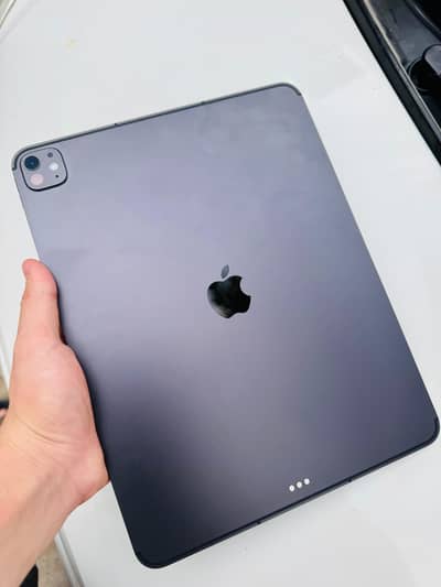ipad m5 pro 13inch"
