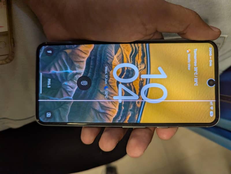 Google Pixel 8 3