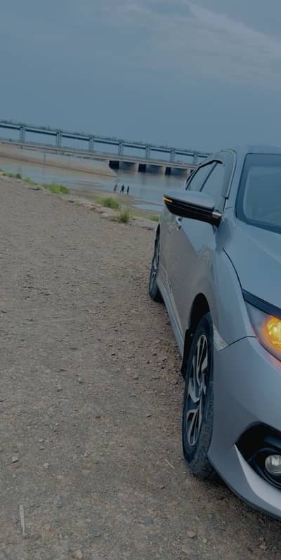 Honda Civic Oriel 2018