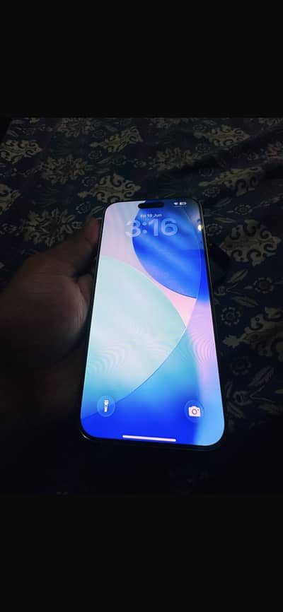 Apple iPhone 16 Pro Max
