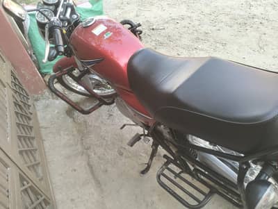 Suzuki Gs 150 2025