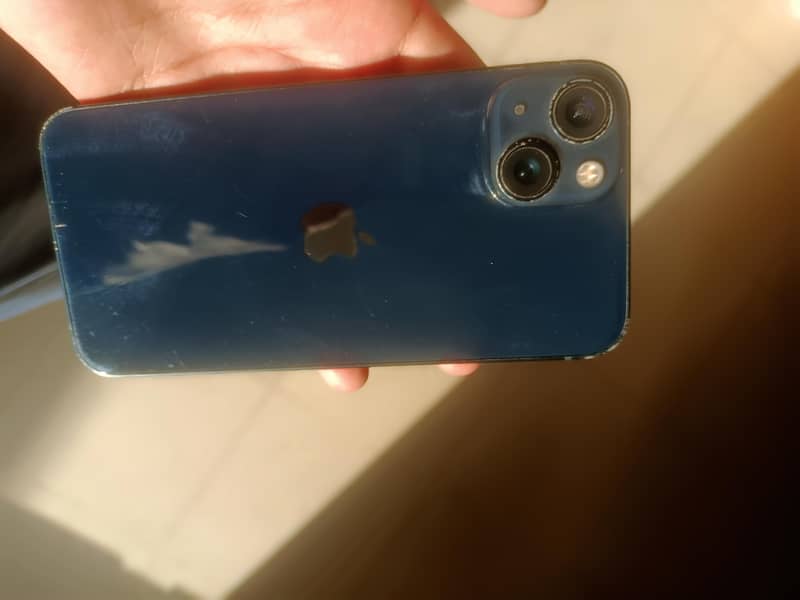Apple iPhone 13 1