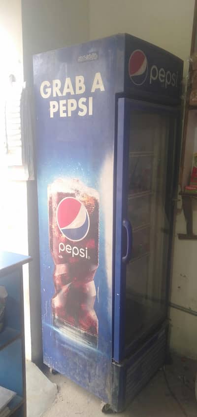 Pepsi walon ka frige