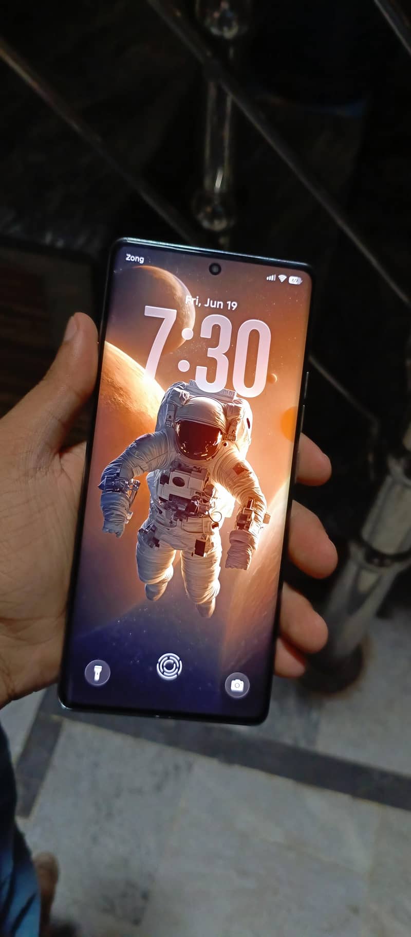 Tecno CAMON 40 Pro 1