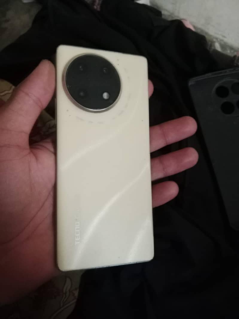 tecnon camon 30s 0