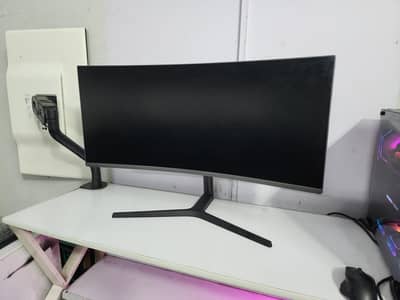 Samsung 34inch Curved Ultrawide USB-C hub Monitor