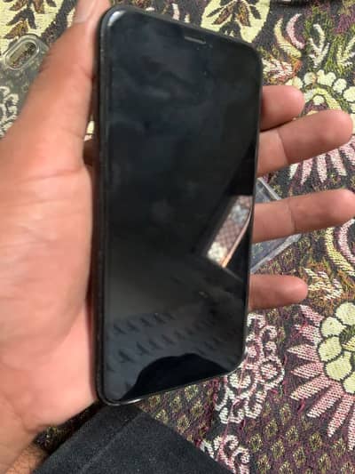 Apple iPhone XR