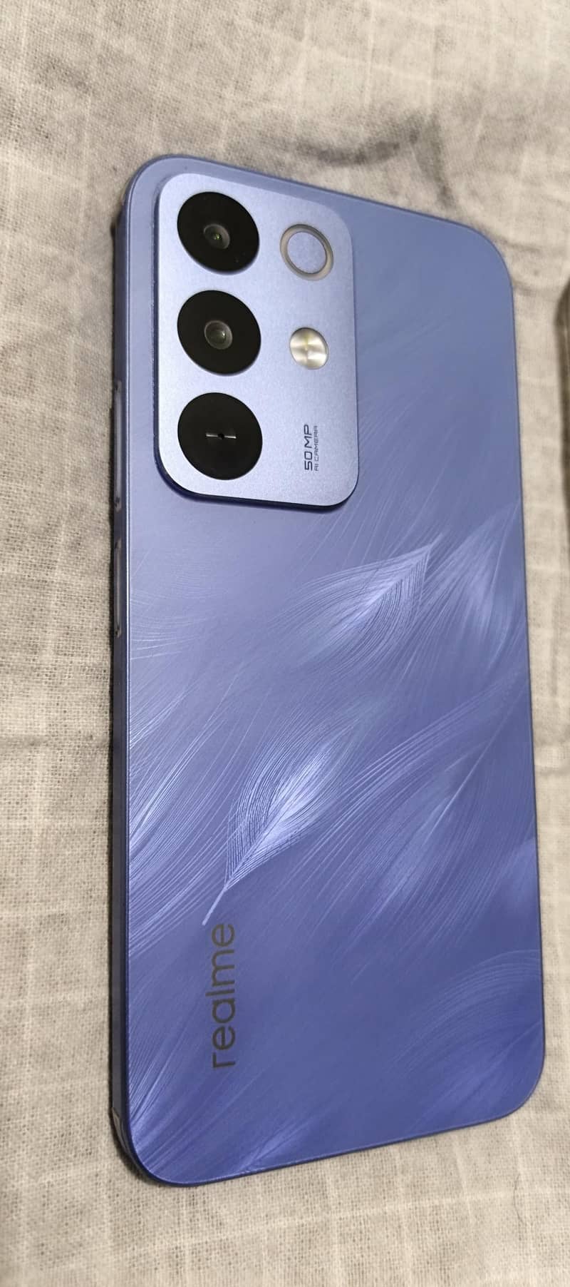 Realme C85 0