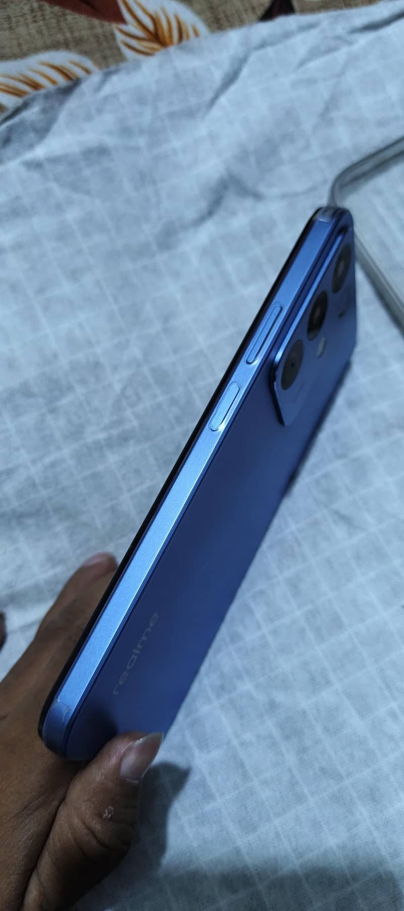 Realme C85 3