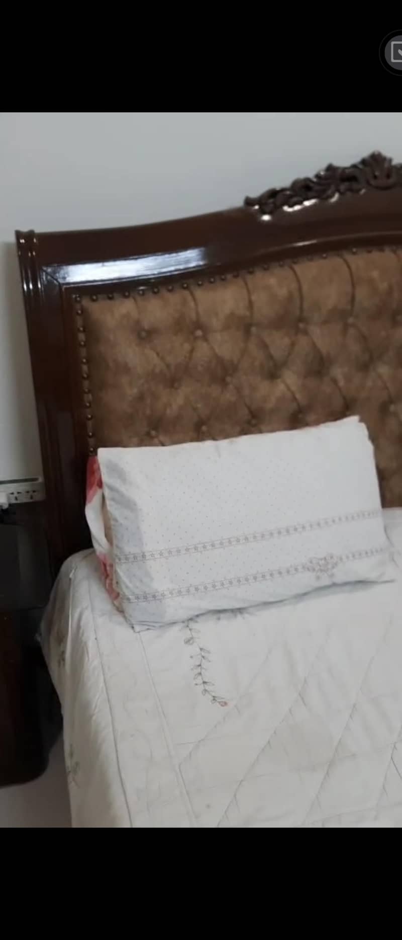 king size bed 0