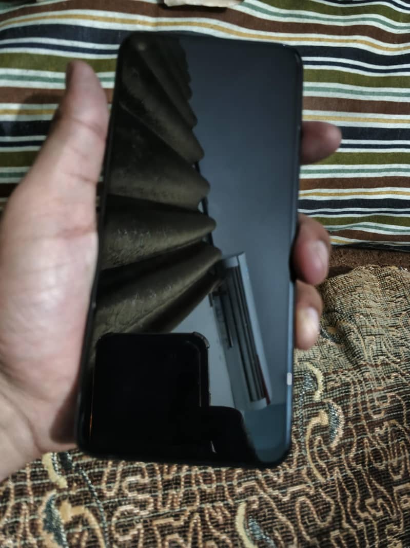 OPPO A54 4