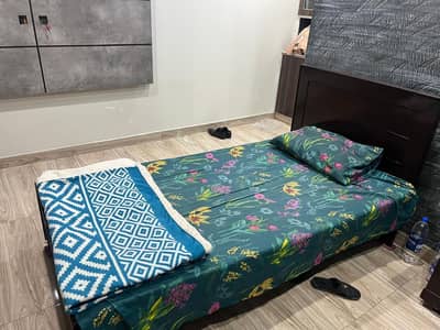 2- single beds, with out mattress