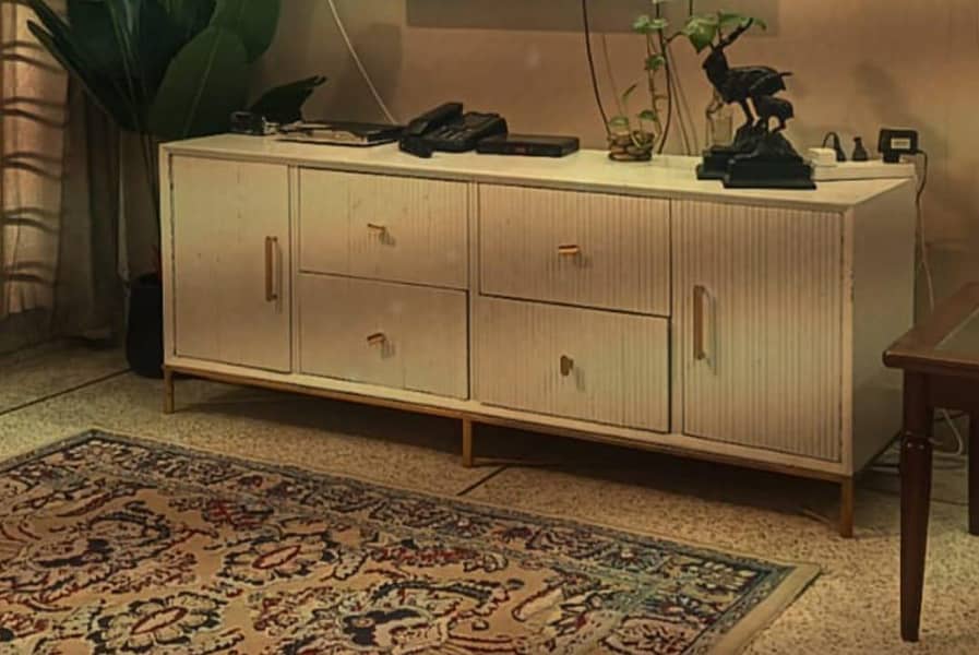 TV Console table 0