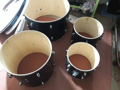 7pieces Drums.