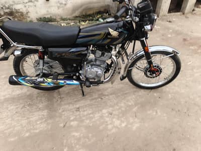 25/26 ha bilkul new ha one hands used ha