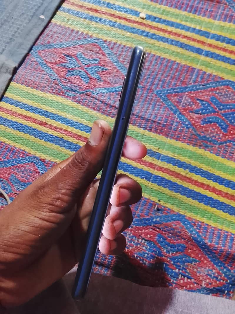 Xiaomi Redmi Note 9 4