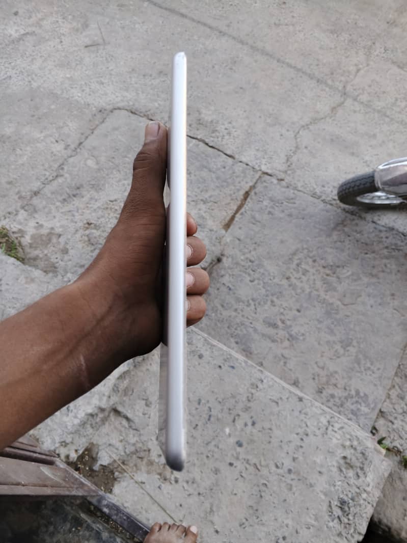 Ipad mini 4 1