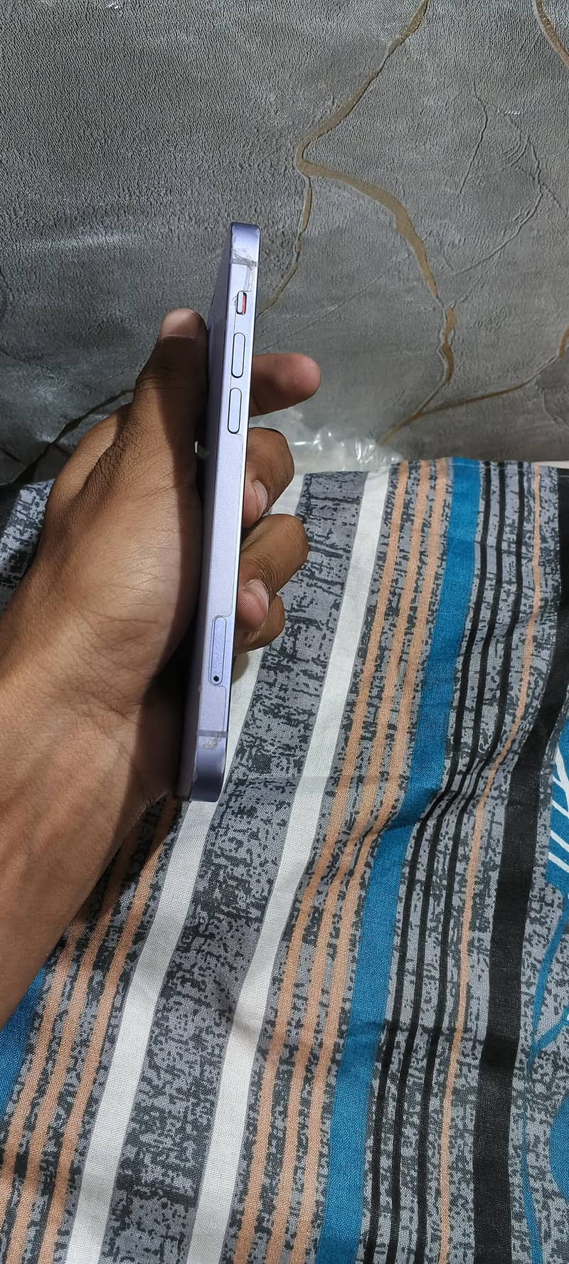 Apple iPhone 12 2