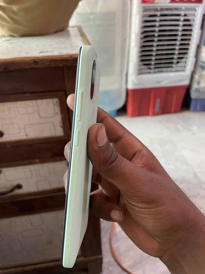 Xiaomi Redmi A2 Plus 3