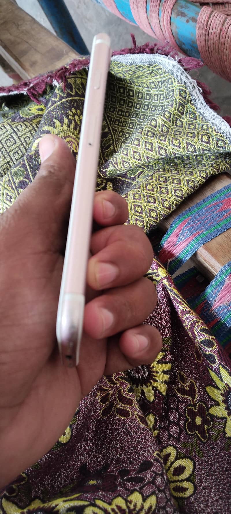 Apple iPhone 7 2