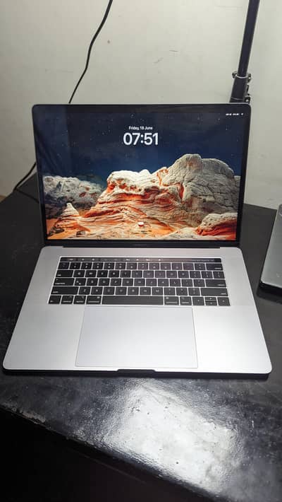 Macbook Pro 2018- 15 inch display  with original charger