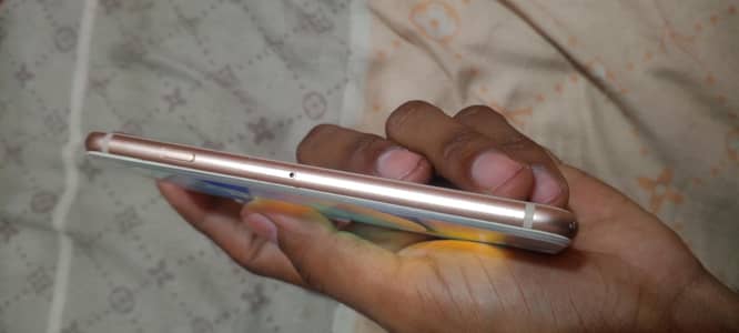 Apple iPhone 8
