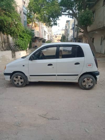 Hyundai Santro 2004 . . call on +92 302 0937212 Naveed Ahmed
