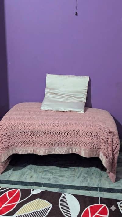 sofa h table k stand se bna hua Morty foam hai comfortable