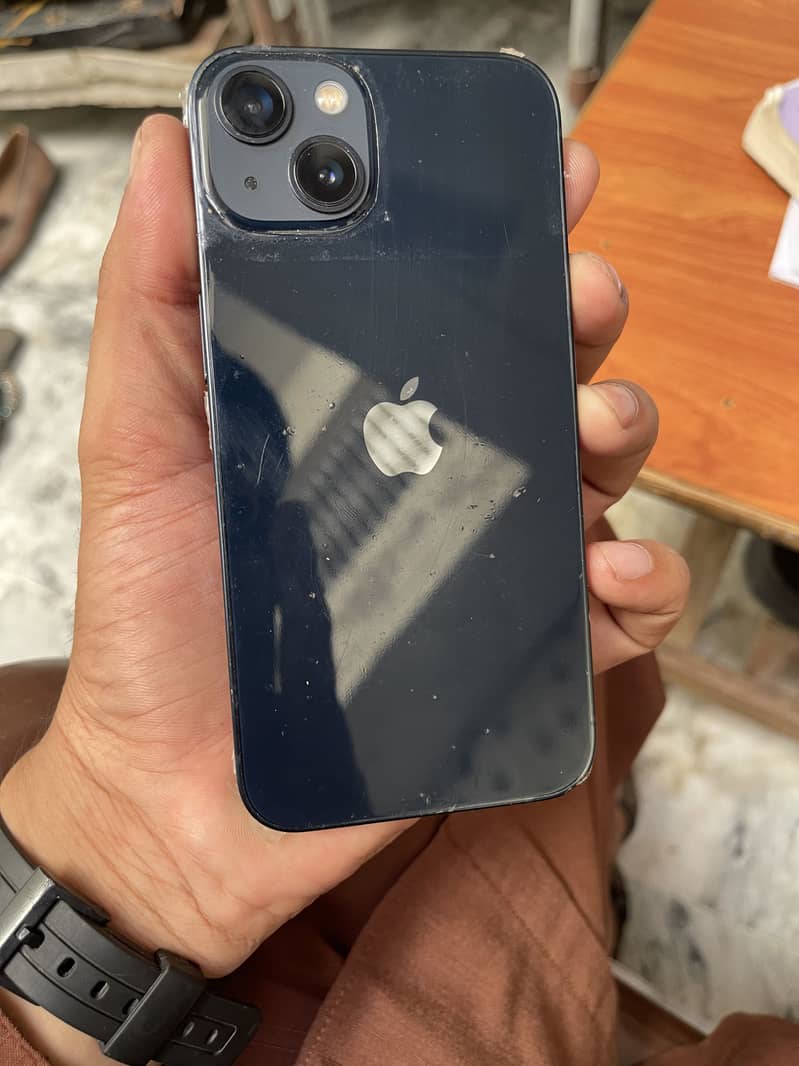 Apple iPhone 13 1