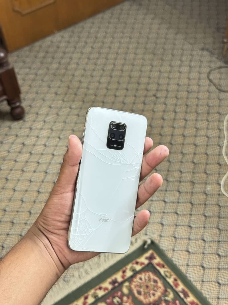 Xiaomi Redmi Note 9S 2