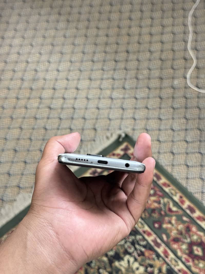 Xiaomi Redmi Note 9S 5