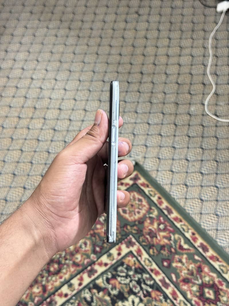 Xiaomi Redmi Note 9S 6