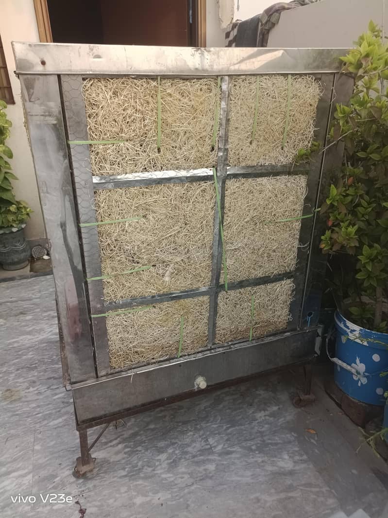 Stainless Steel Room Cooler with Moving Stand 10/10 Condition 2