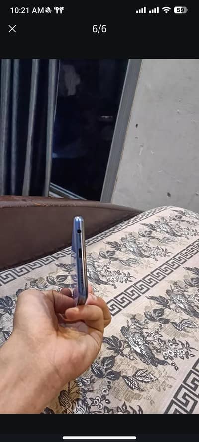 Vivo V21e