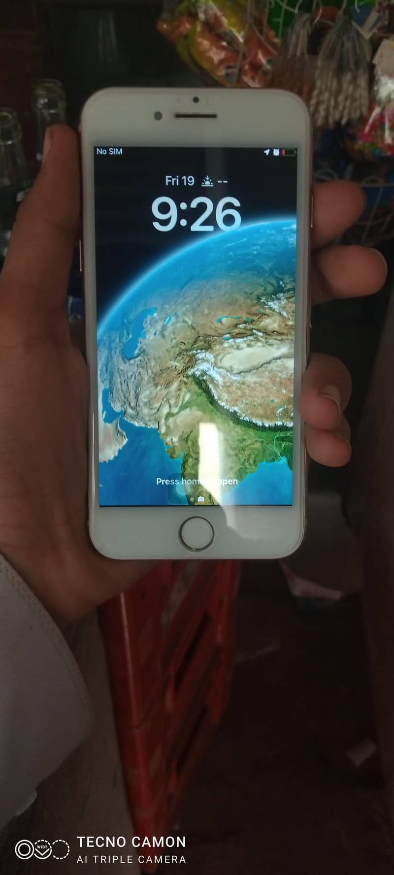 Apple iPhone 8 1